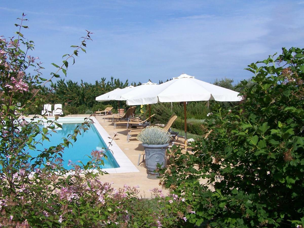 Bed and Breakfast La Capucine Lagnes Exterior foto
